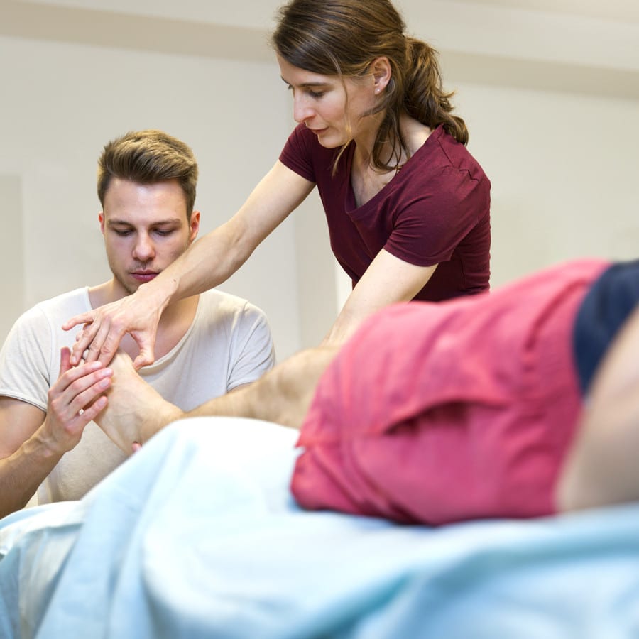Masseur Und Massage Ausbildung An Der Ludwig Fresenius Schulen Muhlhausen